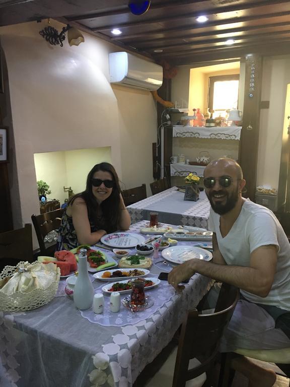 Papazin Konagi Hotel Ayvalik Bagian luar foto